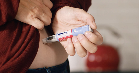 മാനന്തവാടി വയനാട് ഗവ.മെഡിക്കൽ കോളജ് ആശുപത്രി യിൽ ഗുരുതര ചികിത്സാപ്പിഴവ്