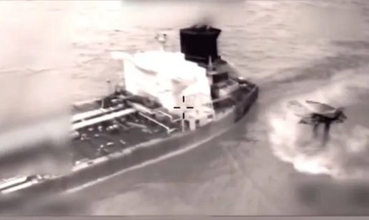 വെനസ്വേലയുമായി ബന്ധം; വീണ്ടും എണ്ണക്കപ്പല്‍ പിടിച്ചെടുത്ത് യുഎസ് സൈന്യം