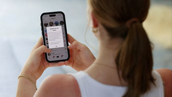 സിപിഎമ്മിനെ പ്രതിരോധത്തിലാക്കി വൻ വെളിപ്പെടുത്തൽ; ജീവനക്കാരൻ ചിത്രങ്ങൾ പുറത്തുവിട്ടു; ചാക്കിൽ കള്ളപ്പണം കടത്തി ബ്രഹ്മഗിരിയിൽ എത്തിച്ചതിന് സാക്ഷി?