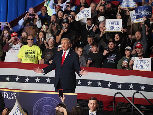 അയോവയിൽ കര്‍ഷകരുടെ പിന്തുണ ഉറപ്പാക്കാൻ ട്രംപ്; ഇന്ധന നയത്തിൽ വൻ പ്രഖ്യാപനവുമായി പ്രസിഡന്റ്