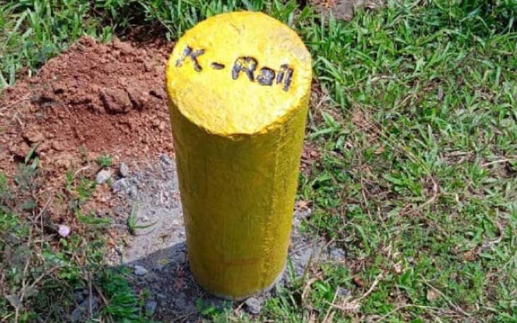 സിൽവർ ലൈൻ സ്ഥലമേറ്റെടുപ്പ്​ വിജ്ഞാപനം റദ്ദായി, മഞ്ഞക്കുറ്റികൾ നീക്കാം