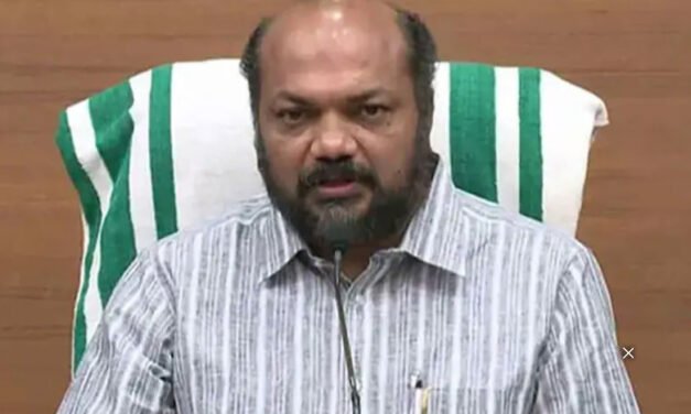 ശ​ബ​രി​മ​ല യു​വ​തീപ്ര​വേ​ശ​നം: സ​ർ​ക്കാ​രി​ന് പെ​ട്ടെ​ന്ന് നി​ല​പാ​ടെ​ടു​ക്കാ​ൻ ക​ഴി​യു​ന്ന​ത​ല്ലെ​ന്ന് മ​ന്ത്രി പി. ​രാ​ജീ​വ്