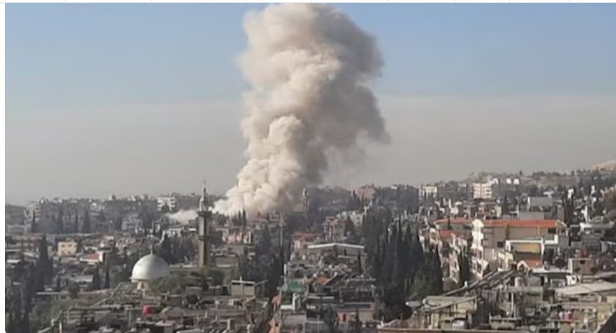 മ​ണി​ക്കൂ​റു​ക​ൾ​ക്കു​ള്ളി​ൽ ഇ​റാ​ന്‍റെ തി​രി​ച്ച​ടി, പ്ര​തി​രോ​ധി​ച്ച് ഇ​സ്രാ​യേ​ൽ സേ​ന