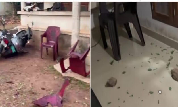 കൊല്ലത്ത് ഡിവൈഎഫ്ഐ നേതാവിന്‍റെ വീടിന് നേരെ ആക്രമണം