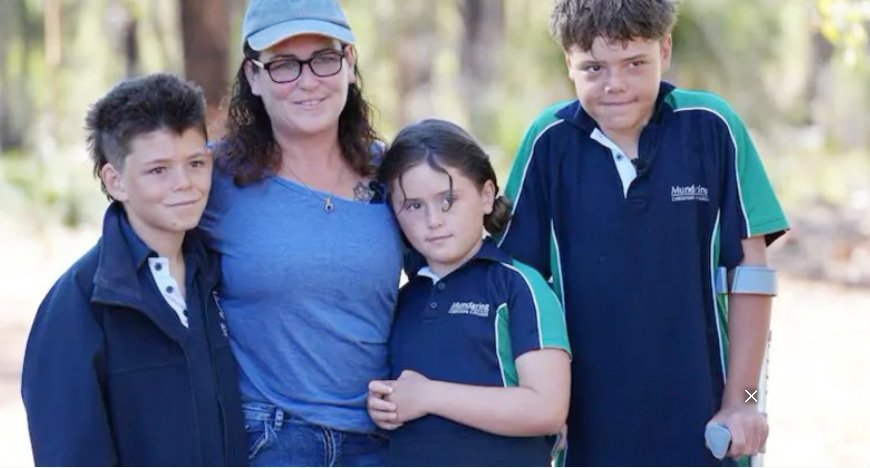 കുടുംബത്തെ രക്ഷിക്കാൻ നാ​ലു മ​ണി​ക്കൂ​ർ കടലിൽ നീ​ന്തി; ഓ​സ്ട്രേ​ലി​യ​യു​ടെ സൂ​പ്പ​ർ​മാ​നാ​യി 13കാ​ര​ൻ ഓ​സ്റ്റി​ൻ