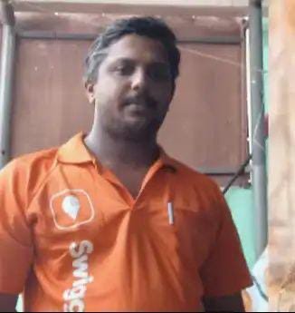 കെഎസ്‌ആർടിസിയിലെ ജോലി നഷ്ടമായതിനെ തുടർന്ന് ഓണ്‍ലൈൻ ഭക്ഷണ വിതരണം ചെയ്ത് യദു