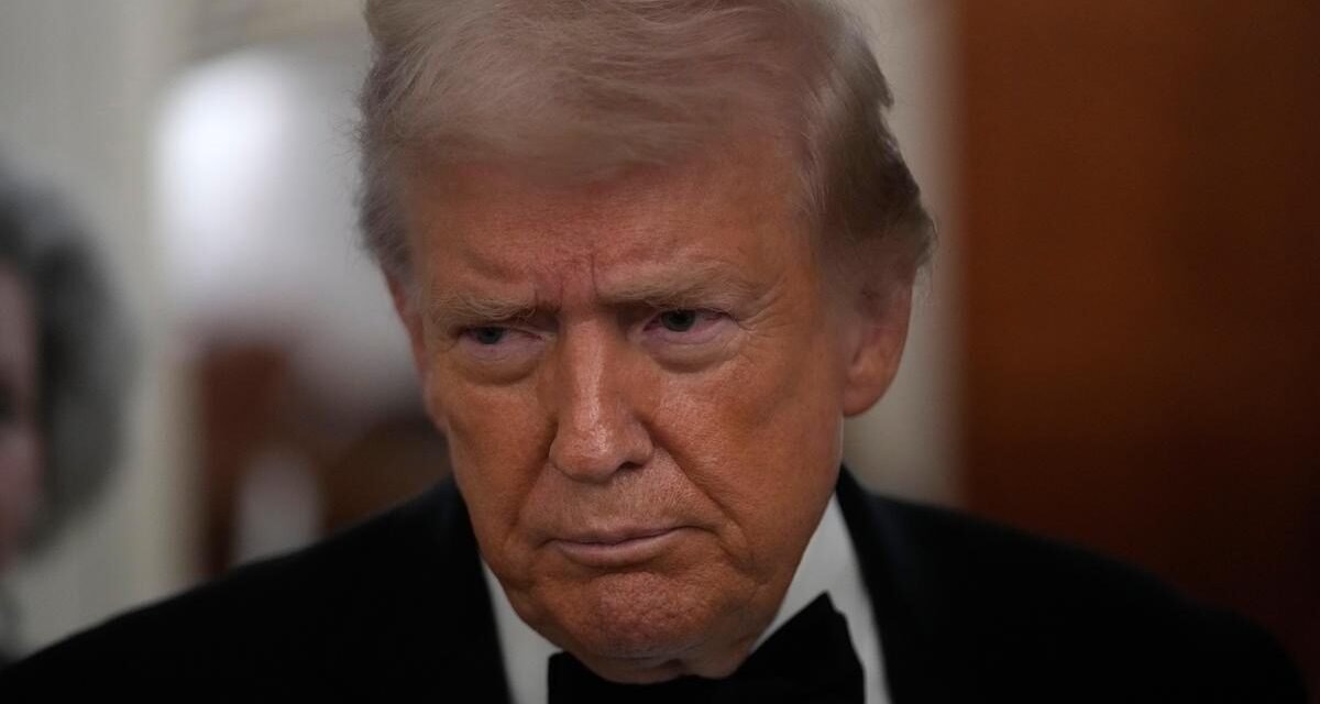 ക്യൂബയെ ശ്വാസം മുട്ടിച്ചു കൊല്ലാന്‍ യുഎസ്; എണ്ണ കൊടുത്ത മെക്‌സിക്കോയെ ഭീഷണിപ്പെടുത്തി