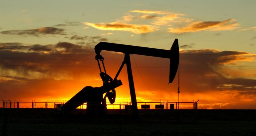 ഏ​പ്രി​ലി​ൽ റ​ഷ്യ​യി​ൽ​നി​ന്ന് എ​ണ്ണ വി​ത​ര​ണം ചെ​യ്യേ​ണ്ട​തി​ല്ലെ​ന്ന് വ്യാ​പാ​രി​ക​ളോ​ട് ഇ​ന്ത്യ​ൻ എ​ണ്ണ ശു​ദ്ധീ​ക​ര​ണ​ശാ​ല​ക​ൾ