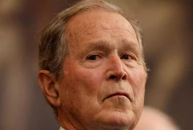 ഐസിഇ നടപടികളിൽ മൗനം വെടിഞ്ഞ് ജോർജ്ജ് ഡബ്ല്യു ബുഷ് പ്രതികരിക്കണമെന്ന് ആവശ്യം