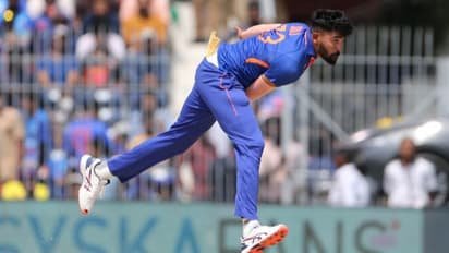 പരിക്കേറ്റ ഹര്‍ഷിത് റാണ ലോകകപ്പില്‍ നിന്ന് പുറത്ത്; മുഹമ്മദ് സിറാജ് ഇന്ത്യന്‍ ടീമിനൊപ്പം ചേരും