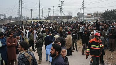 പാക്കിസ്ഥാനില്‍ മോസ്ക്കിനുള്ളില്‍ ചാവേർ പൊട്ടിത്തെറിച്ചുണ്ടായ ആക്രമണം: മരണസംഖ്യ 69