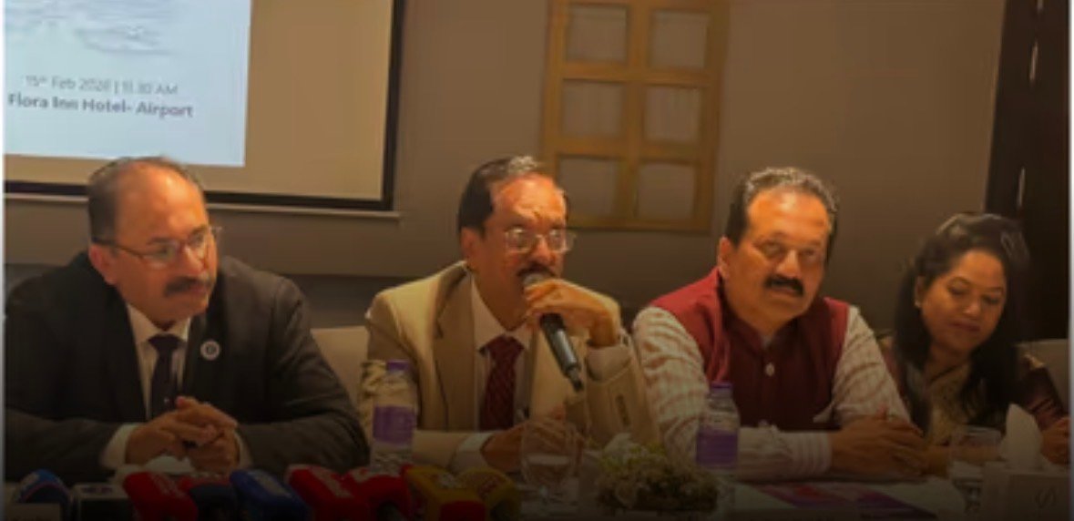 അമേരിക്കയിലെ ചികിത്സ ചെലവിന്‍റെ അഞ്ഞൂറിലൊന്ന് മാത്രമേയുള്ളു കേരളത്തിൽ, വിദേശ കമ്പനികൾ ആശുപത്രികൾ ഏറ്റെടുക്കുന്നതിൽ മുന്നറിയിപ്പുമായി ഡോ. ജോൺ പണിക്കർ