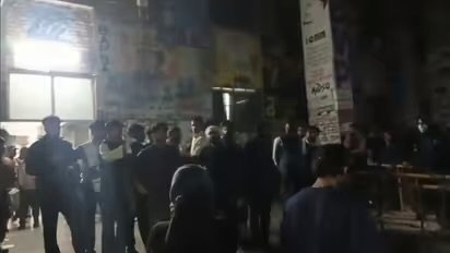 വിസിയുടെ ദളിത് വിരുദ്ധ പ്രസ്താവനക്കെതിരെ രോഷം; ജെഎൻയുവിൽ സംഘർഷം, വിദ്യാർത്ഥി സംഘടനകൾ ഏറ്റുമുട്ടി നിരവധി പേർക്ക് പരിക്ക്