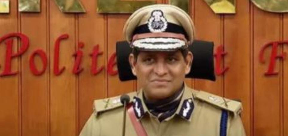 സംസ്ഥാന പൊലീസ് മേധാവി റവാഡ ചന്ദ്രശേഖറിന്റെ ഡിജിപി സ്ഥാനത്തുള്ള നിയമനം ഒരു വർഷത്തേക്കു കൂടി നീട്ടി