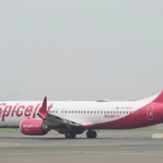 പൈലറ്റ് ‘മെയ്‌ഡേ’ വിളിച്ചു; 150 യാത്രക്കാരുമായി ലേയിലേക്ക് പോയ വിമാനം ദില്ലിയിൽ തിരിച്ചിറക്കി