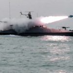 ഹോർമുസ് കടലിടുക്കിൽ ഇറാന്റെ വൻ സൈനികാഭ്യാസം; യുദ്ധക്കപ്പലുകൾ വിന്യസിച്ച് അമേരിക്ക