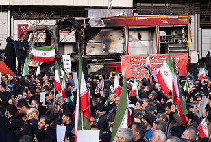 ഇറാനിൽ പ്രതിഷേധങ്ങൾക്കിടെ കൊല്ലപ്പെട്ടവർ 7,000 കടന്നതായി മനുഷ്യാവകാശ പ്രവർത്തകർ