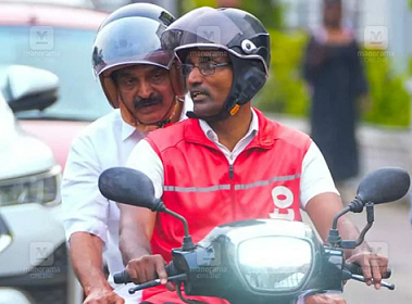 ട്രോളുന്നവർ ട്രോളട്ടെ’, കേരളത്തിലെ വിലക്കയറ്റം ചർച്ചയായെന്നും കെസി വേണുഗോപാൽ