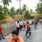 മലിനീകരണം കുറയ്ക്കാൻ വണ്ടി നിരോധിച്ചവർ മദ്യം വിൽക്കാൻ അനുമതി നൽകിയതിന് പിന്നിലെ യുക്തിയെന്ത്?: ഐഷ ചോദിക്കുന്നു