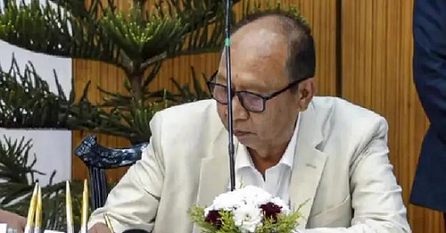 മണിപ്പൂരില്‍ യുംനാം ഖേംചന്ദ് സിങ് മുഖ്യമന്ത്രിയായി അധികാരമേറ്റു