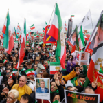 ഇറാൻ ഭരണകൂടത്തിന് അന്ത്യശാസനവുമായി ജർമ്മനിയിൽ വൻ റാലി; പങ്കെടുത്തത് 2.5 ലക്ഷം പേർ