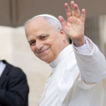 ‘ദൈവത്തെ സ്നേഹിക്കുന്ന നിരീശ്വരവാദി’: ശ്രദ്ധേയമായി ലെയോ പതിനാലാമൻ മാർപാപ്പയുടെ മറുപടി