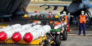 അമേരിക്കയുമായുള്ള ആയുധ ഇടപാടുകൾക്ക് സമയപരിധി നീട്ടിക്കിട്ടാൻ തായ്‌വാൻ