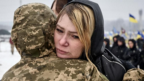 “വേദനകൾക്കിടയിലും നാം പ്രത്യാശ കൈവിടരുത്”: ഉക്രൈനിലെ വത്തിക്കാൻ സ്ഥാനപതി