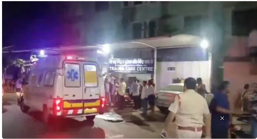 ഒ​ഡീ​ഷ​യി​ൽ ആ​ശു​പ​ത്രി​യി​ൽ തീ​പി​ടി​ത്തം; 10 രോ​ഗി​ക​ൾ​ക്ക് ദാ​രു​ണാ​ന്ത്യം