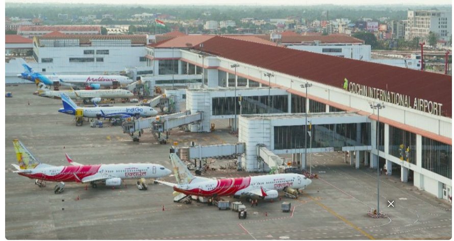 സംഘർഷം തുടരുന്നു; വിമാന സര്‍വീസുകള്‍ വെട്ടിച്ചുരുക്കി, കൊച്ചിയില്‍നിന്ന് ഇന്ന് 12 സര്‍വീസുകള്‍ മാത്രം