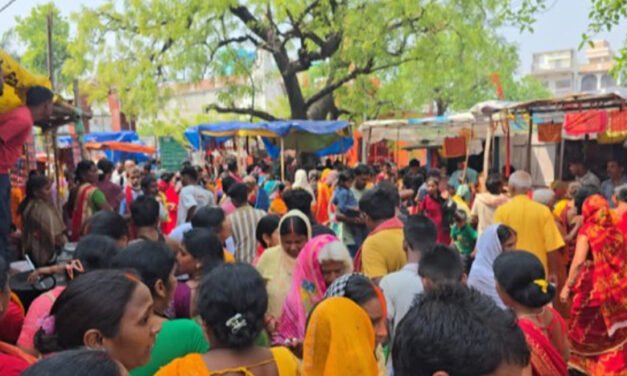 ബി​ഹാ​റി​ലെ ക്ഷേ​ത്ര​ത്തി​ലു​ണ്ടാ​യ തി​ക്കി​ലും തി​ര​ക്കി​ലും എ​ട്ടു​മ​ര​ണം; നി​ര​വ​ധി​പേ​ർ​ക്ക് പ​രി​ക്ക്