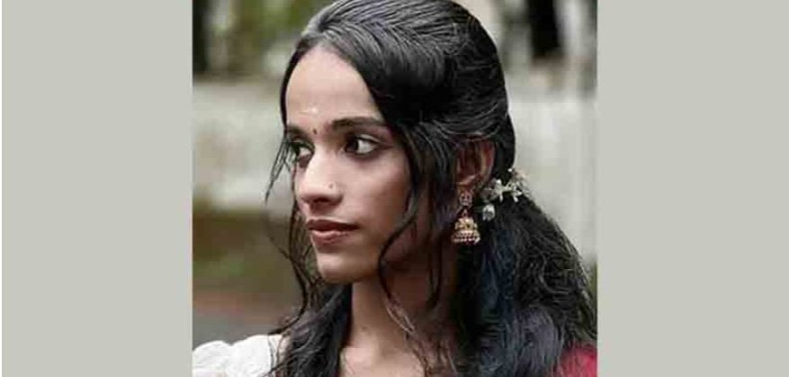 കാ​ണാ​താ​യ എം​ബി​എ വി​ദ്യാ​ർ​ഥി​നി​യു​ടെ മൃ​ത​ദേ​ഹം തോ​ട്ടി​ൽ