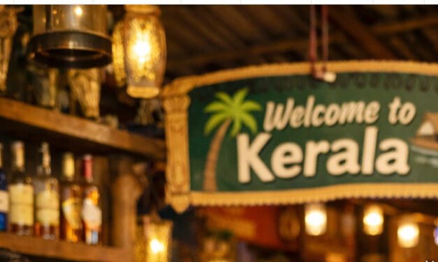 പിണറായി സർക്കാരുടെ സമ്മാനം; 10 വർഷത്തിനിടെ 855 ബാറുകൾ