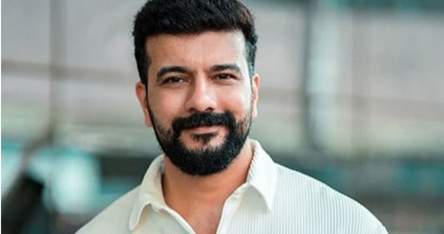 രാ​ഹു​ൽ വി​ഷ​യം തി​രി​ച്ച​ടി​യാ​കി​ല്ല; പാ​ല​ക്കാ​ട് ബി​ജെ​പി​യെ സി​പി​എം സ​ഹാ​യി​ക്കു​ന്നു​ണ്ട്: ര​മേ​ഷ് പി​ഷാ​ര​ടി