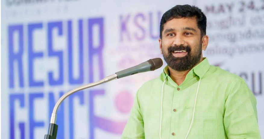 തൃ​ത്താ​ല ഇ​ത്ത​വ​ണ തി​രി​ച്ചു​പി​ടി​ക്കും; യു​ഡി​എ​ഫ് വ​ൻ ഭൂ​രി​പ​ക്ഷ​ത്തി​ൽ അ​ധി​കാ​ര​ത്തി​ലെ​ത്തും: വി.​ടി. ബ​ൽ​റാം
