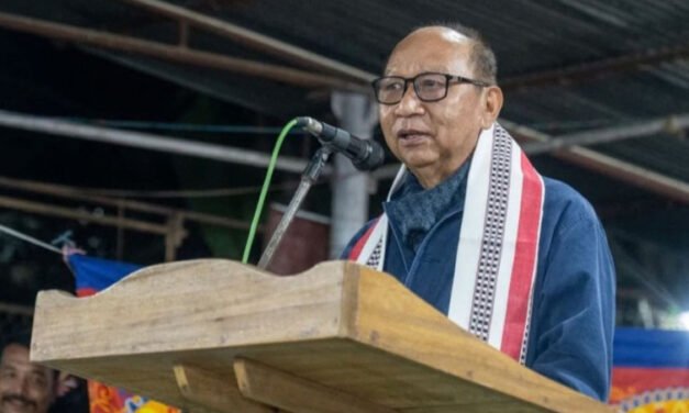 മ​ണി​പ്പൂ​രി​ൽ സ​മാ​ധാ​ന നീ​ക്കം: കു​ക്കി-​സോ വി​ഭാ​ഗ​ങ്ങ​ളു​മാ​യി ച​ർ​ച്ച​യ്ക്ക് വ​ഴി​തു​റ​ന്ന് പു​തി​യ മു​ഖ്യ​മ​ന്ത്രി