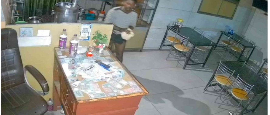 ഹോട്ടലിലും പെട്രോൾ പമ്പിലും മോഷണം; മദ്യപിച്ച് ലക്കുകെട്ട പ്രതി പിടിയിൽ