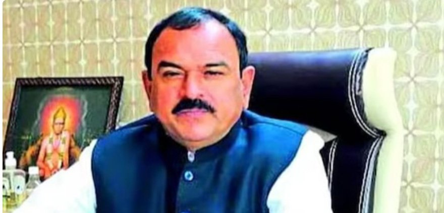 പീ​ഡ​ന​ക്കേ​സ്; മ​ഹാ​രാ​ഷ്ട്ര​യി​ലെ പ്ര​മു​ഖ ജ്യോ​ത്സ്യ​ൻ അ​റ​സ്റ്റി​ൽ