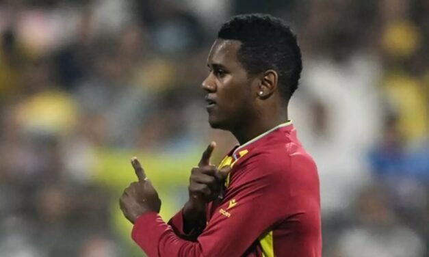 നാട്ടിലെത്താൻ ക്രിസ്റ്റ്യാനോ റൊണാൾഡോയുടെ സഹായം തേടി വെസ്റ്റിൻഡീസ് താരം