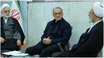 ഇറാനിൽ അതിനിർണായകമായ യോഗം, സുപ്രധാനമായ തീരുമാനം ഇന്ന്? പ്രതികാരം ചെയ്യണമെന്ന് ഒരുവിഭാഗം, ഭരണകൂടത്തിനുള്ളിൽ ഭിന്നത രൂക്ഷമെന്ന് സൂചന