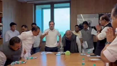 സ്ഥിരമായി തോൽക്കുന്നവരെ ഒഴിവാക്കും, സിസി മുകുന്ദന് ‘കൈ’ കൊടുക്കുന്നതിൽ എതിര്‍പ്പ് ശക്തം; കോണ്‍ഗ്രസ് സ്ഥാനാര്‍ത്ഥി നിര്‍ണയ ചര്‍ച്ച ഇന്ന്