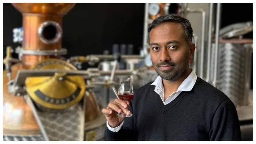 മുപ്പതാണ്ടിനുശേഷം ചാരായം റിട്ടേൺസ്! അങ്ങ് യൂറോപ്പിൽ മലയാളി സംരംഭം