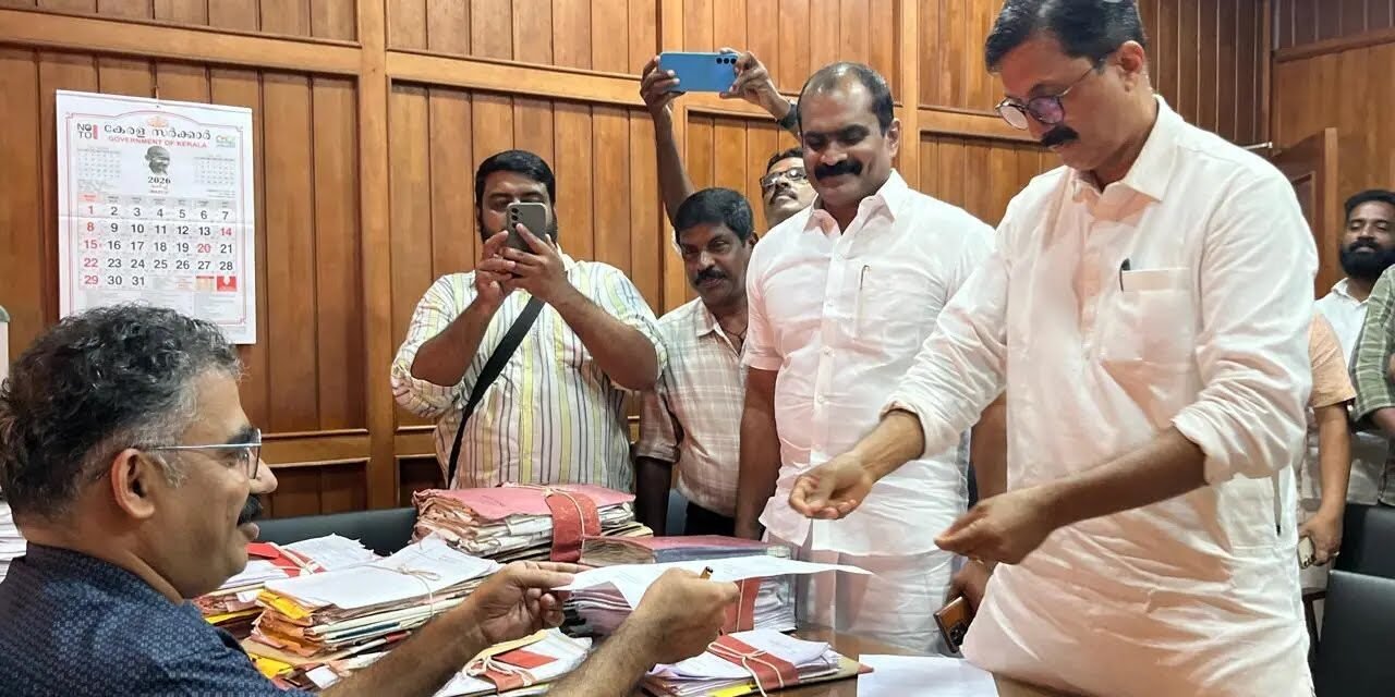 ചാലക്കുടിയിൽ എൽഡിഎഫിന്റെ അപ്രതീക്ഷിത രാഷ്ട്രീയ നീക്കം; കോൺഗ്രസ് കൗൺസിലർ സ്ഥാനാർഥി