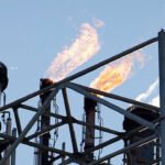 എണ്ണ ക്ഷാമം പരിഹരിക്കാന്‍ ലക്ഷ്യമിട്ട് ഇന്ത്യ, ഇറാന്‍ എണ്ണ വാങ്ങാന്‍ ഇന്ത്യന്‍ കമ്പനികള്‍; റിപ്പോര്‍ട്ട്