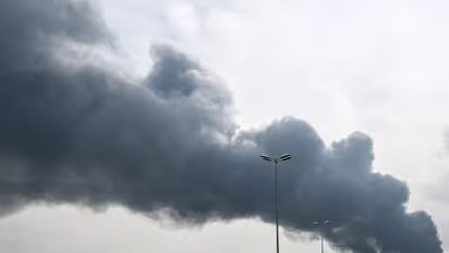 കുവൈത്തിൽ കുടിവെള്ള ശുദ്ധീകരണ പ്ലാന്റ് ആക്രമിച്ചു; ഇന്ത്യക്കാരൻ കൊല്ലപ്പെട്ടു, ഇറാനിൽ വാതക ചോർച്ച