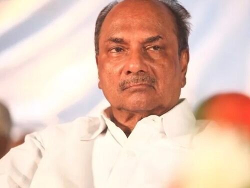 പിണറായി സര്‍ക്കാരിനെ താഴെ ഇറക്കാന്‍ ജനം തയ്യാറായി കഴിഞ്ഞെന്ന് മുന്‍ മുഖ്യമന്ത്രി എ കെ ആന്റണി