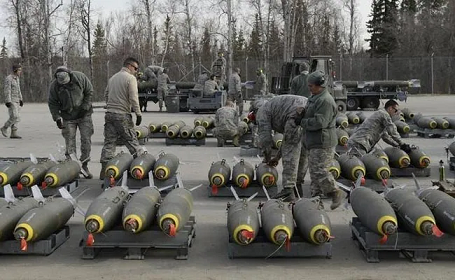 ഗൾഫ് രാജ്യങ്ങൾക്ക് യുദ്ധസാമഗ്രികൾ വേഗത്തിൽ എത്തിക്കാൻ അമേരിക്ക; 1.3 ലക്ഷം കോടിയുടെ അടിയന്തര ആയുധ കരാർ