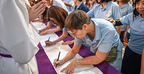 സിംഗപ്പൂരിൽ ഈസ്റ്ററിൽ ആയിരത്തിലധികം പേർ മാമ്മോദീസ സ്വീകരിക്കും