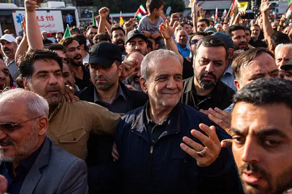 ഇറാനിലെ ഭരണകൂടം തകരില്ലെന്ന് യുഎസ് രഹസ്യാന്വേഷണ റിപ്പോർട്ട്