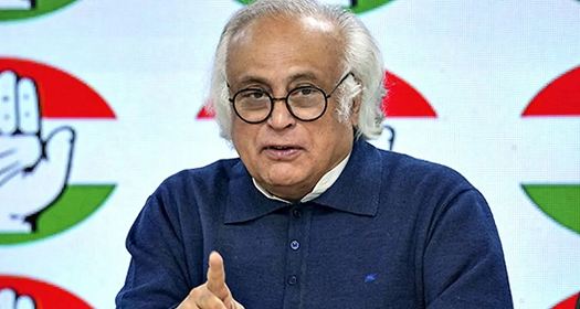 സി.വി ആനന്ദബോസിന് ജഗദീപ് ധൻകറിന്റെ ഗതിയാകുമെന്ന് കോൺഗ്രസ്